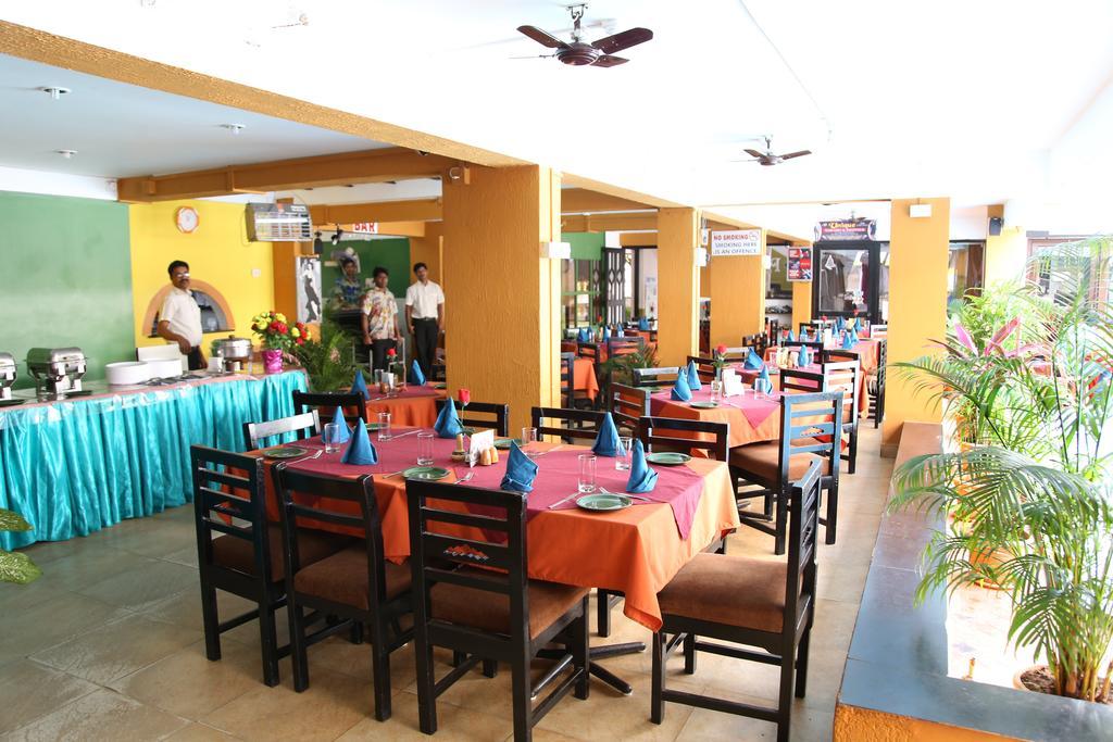 Alor Holiday Resort Calangute Zewnętrze zdjęcie